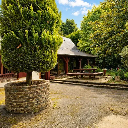 Prázdninový dům Maison Familiale Au Avec Grand Terrain Arbore